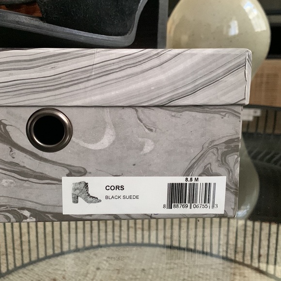 Jeffrey Campbell Cors Black Suede Booties, Size 8.5 - Picture 9 of 9